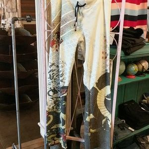 Hard to find! Papparazzi sweat pants